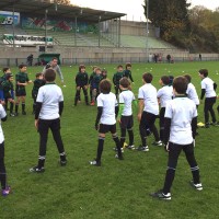 Quelques photos des poussins (M10) lors du tournoi à Suresnes le 5 déc. 2015. Avec notamment un "haka" entre 2 équipes !