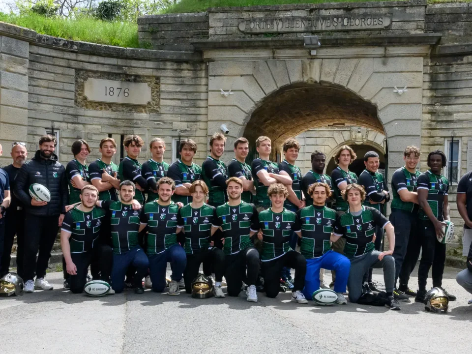 Le 27 avril 2023, l’équipe des CRABOS du RCS a pu bénéficier d’une journée d’aguerrissement et de cohésion organisée par la Brigade de sapeurs-pompiers de Paris (BSPP).